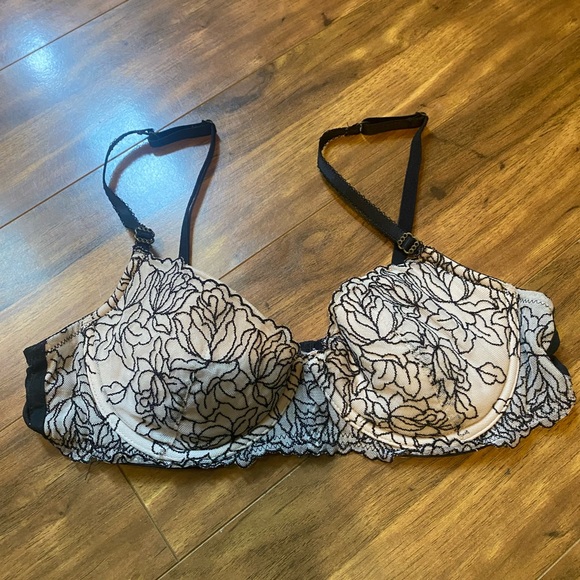 Victoria Secret bras (3) Lily of France (1)        size 36 B - Picture 10 of 11